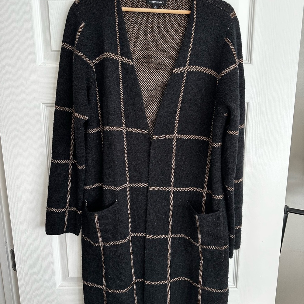 Black and Tan Women's Sweater